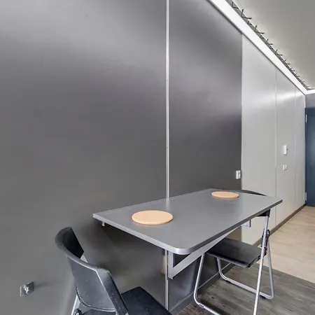 13 - Le Lokup - Wifi - Proche Tram رانس