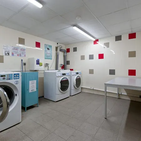 13 - Le Lokup - Wifi - Proche Tram Apartman Reims