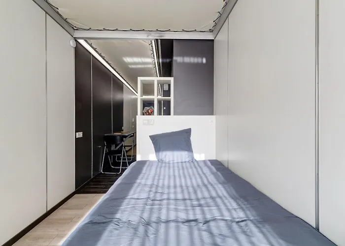 13 - Le Lokup - Wifi - Proche Tram شقة رانس